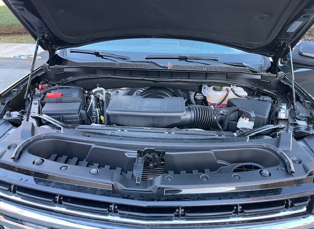 2024 Chevy Suburban LT 4×4 – Command / District / Official Vehicle full