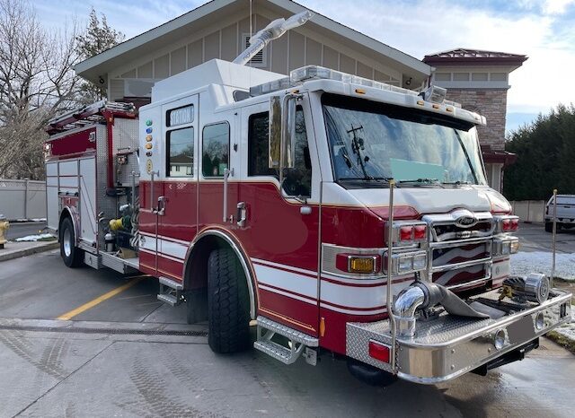 2010 Pierce Velocity Rescue Pumper | 750 / 2,000 GPM | 21K Miles  full