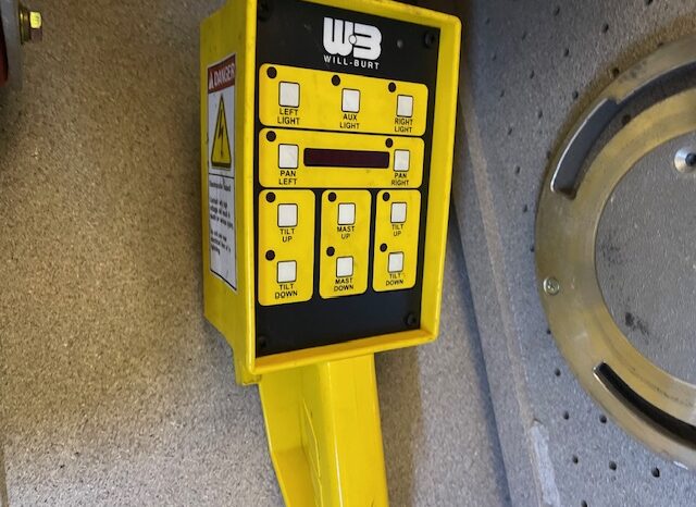 2010 Pierce Velocity Rescue Pumper | 750 / 2,000 GPM | 12K Miles  full