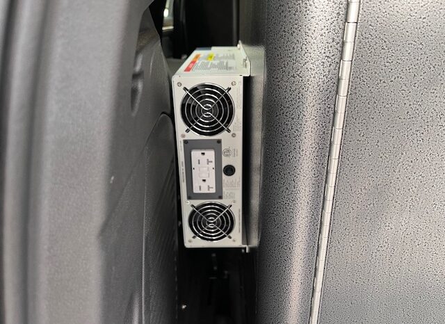 2025 CHEVY TAHOE 4WD SSV COMMAND VEHICLE  full