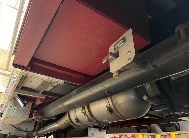2010 Pierce Velocity Rescue Pumper | 750 / 2,000 GPM | 21K Miles  full