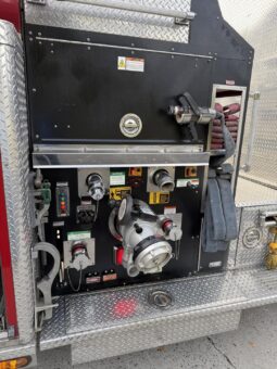 2007 KME Predator Rescue Pumper |  Hale 2,000 GPM Pump | 1,000 Gallon Tank | Cummins 525 HP | Low Miles full