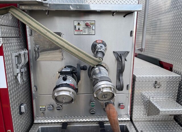  2007 PIERCE DASH COMMERCIAL 4-DOOR PUMPER  1,500 GPM Waterous Pump | 750 Gallon Tank | Detroit Series 60 | ONLY 32K Miles  full