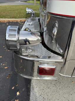 2007 KME Predator Rescue Pumper |  Hale 2,000 GPM Pump | 1,000 Gallon Tank | Cummins 525 HP | Low Miles full
