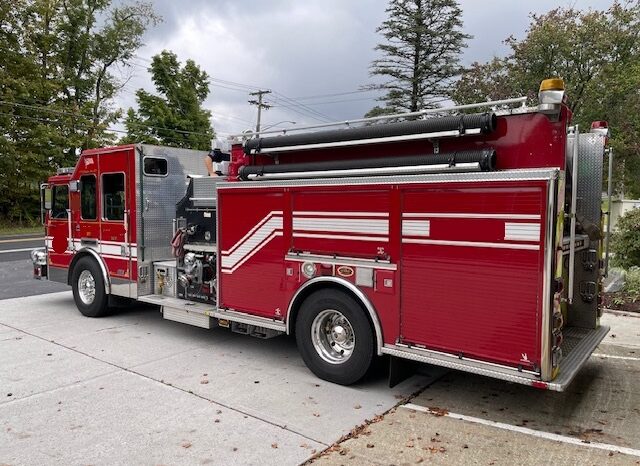 2007 KME Predator Rescue Pumper |  Hale 2,000 GPM Pump | 1,000 Gallon Tank | Cummins 525 HP | Low Miles full
