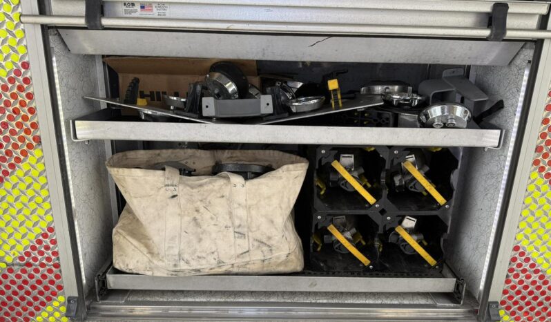 2007 KME Predator Rescue Pumper |  Hale 2,000 GPM Pump | 1,000 Gallon Tank | Cummins 525 HP | Low Miles full