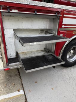 2007 KME Predator Rescue Pumper |  Hale 2,000 GPM Pump | 1,000 Gallon Tank | Cummins 525 HP | Low Miles full