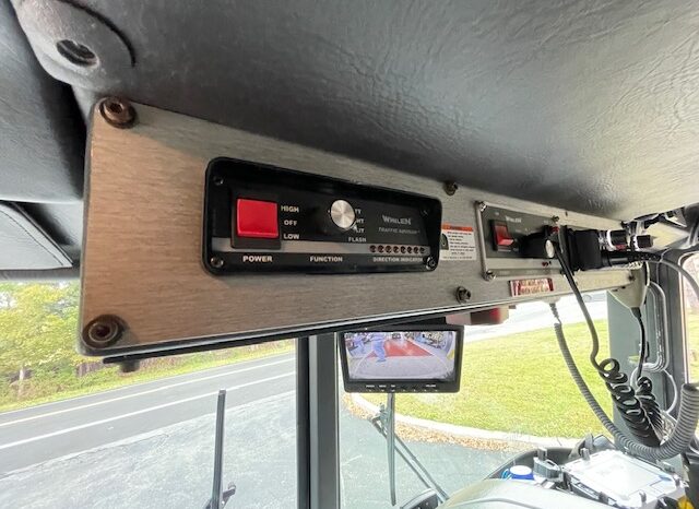 2007 KME Predator Rescue Pumper |  Hale 2,000 GPM Pump | 1,000 Gallon Tank | Cummins 525 HP | Low Miles full