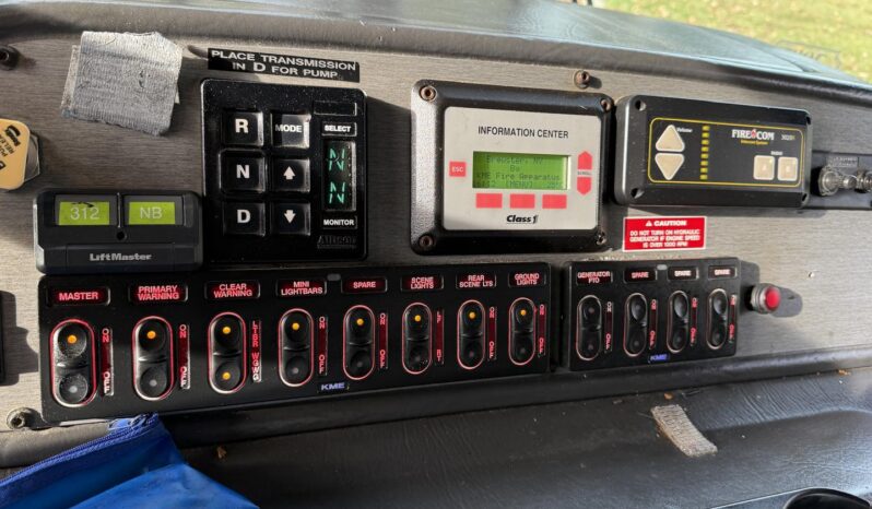 2007 KME Predator Rescue Pumper |  Hale 2,000 GPM Pump | 1,000 Gallon Tank | Cummins 525 HP | Low Miles full