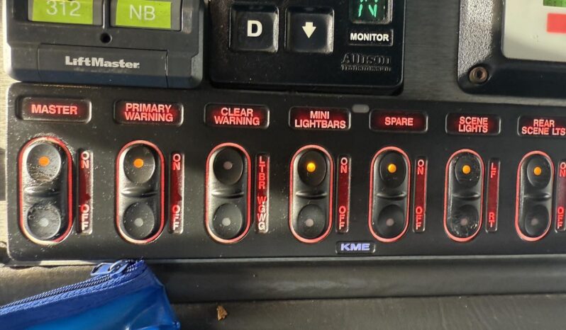 2007 KME Predator Rescue Pumper |  Hale 2,000 GPM Pump | 1,000 Gallon Tank | Cummins 525 HP | Low Miles full