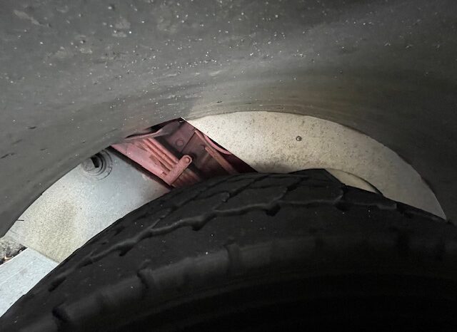 2007 KME Predator Rescue Pumper |  Hale 2,000 GPM Pump | 1,000 Gallon Tank | Cummins 525 HP | Low Miles full