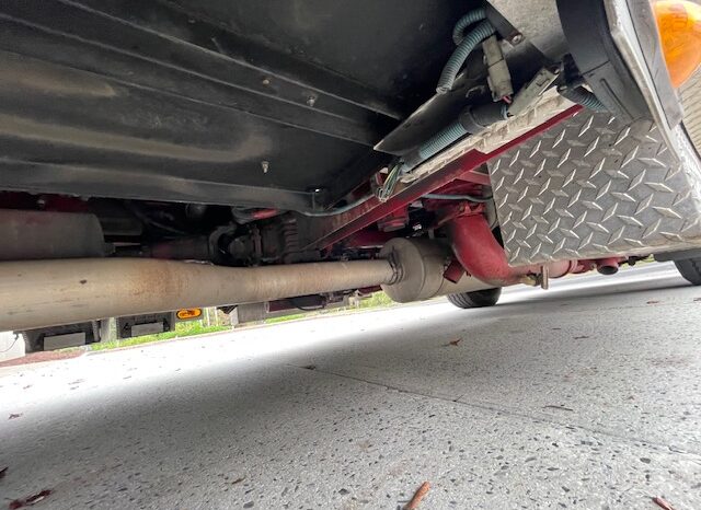 2007 KME Predator Rescue Pumper |  Hale 2,000 GPM Pump | 1,000 Gallon Tank | Cummins 525 HP | Low Miles full