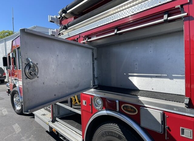  2007 KME Predator Rescue Pumper – 1,000 Gallon / 2,000 GPM  full