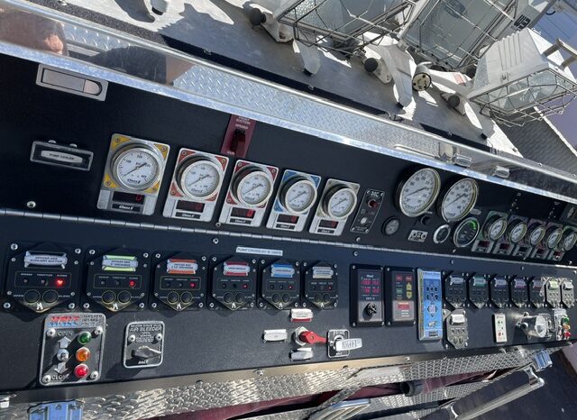  2007 KME Predator Rescue Pumper – 1,000 Gallon / 2,000 GPM  full