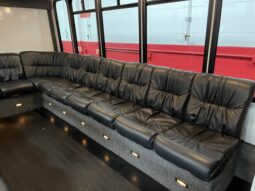 2008 Ford E-450 Super Duty XLT Aerotech Luxury Rehab / Crew Transport Bus  full