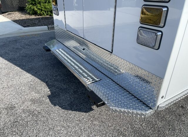 2026 E450 Type III Super Duty Braun Certified SIV Remount Ambulance full