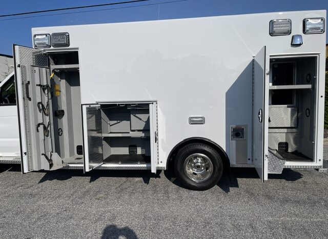 2026 E450 Type III Super Duty Braun Certified SIV Remount Ambulance full