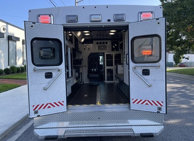 2026 E450 Type III Super Duty Braun Certified SIV Remount Ambulance full