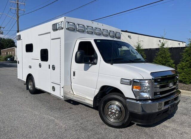 2026 E450 Type III Super Duty Braun Certified SIV Remount Ambulance full